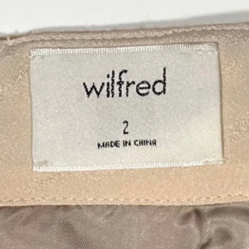 Aritzia Wilfred Wool Wrap-Front Mini Skirt in Camel/Tan Size 2 - Picture 3 of 4